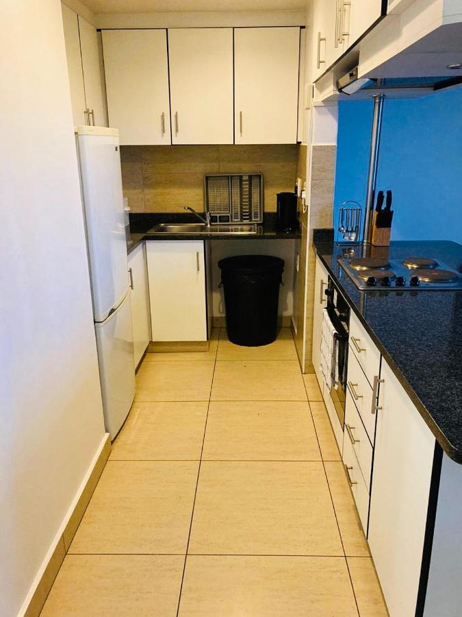 206 Tenbury Beach Apartment Durban Bagian luar foto