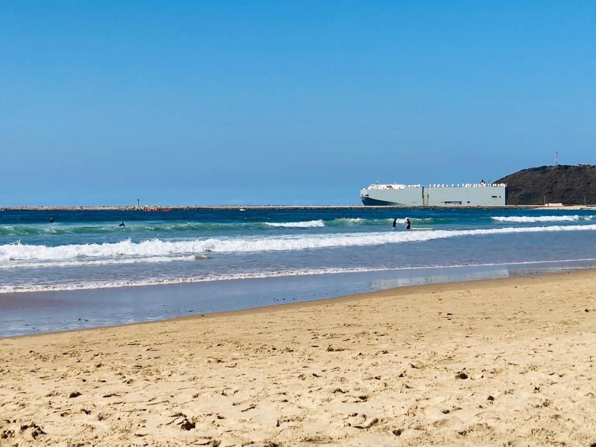 206 Tenbury Beach Apartment Durban Bagian luar foto
