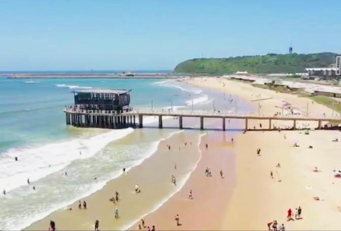 206 Tenbury Beach Apartment Durban Bagian luar foto
