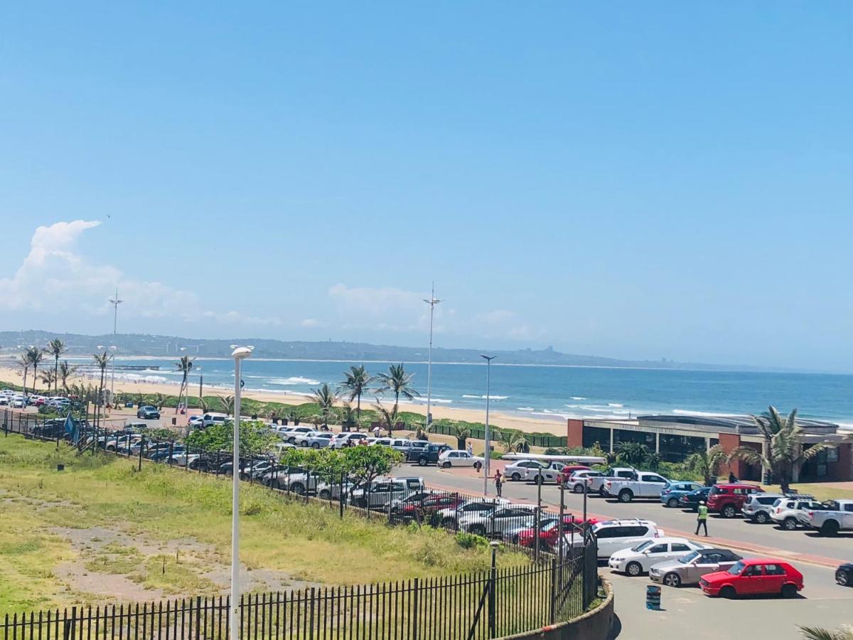 206 Tenbury Beach Apartment Durban Bagian luar foto